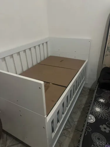 BERÇO BRANCO À VENDA!
