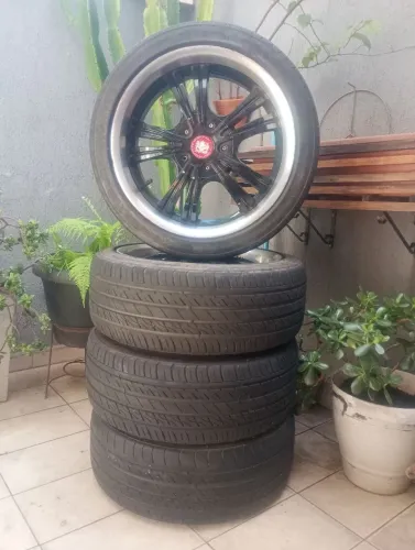 Rodas Importadas aro 17 - Marca LF Works - Furação 4x100