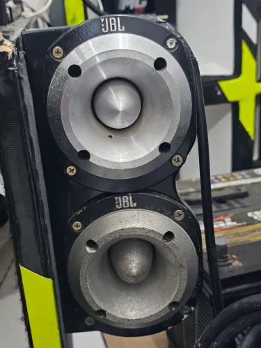 Twitter jbl