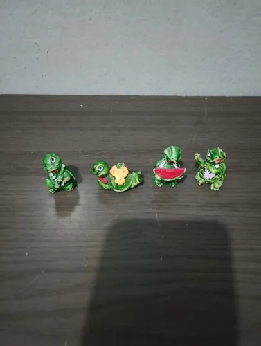 Brinquedo Kinder ovo 