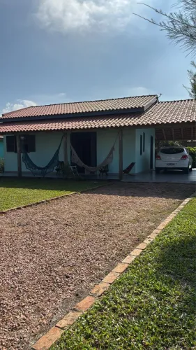 CASA A VENDA EM BALNEÁRIO ARROIO DO SILVA- SC