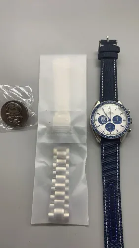 Clone - Omega Speedmaster "Silver Snoopy Award"