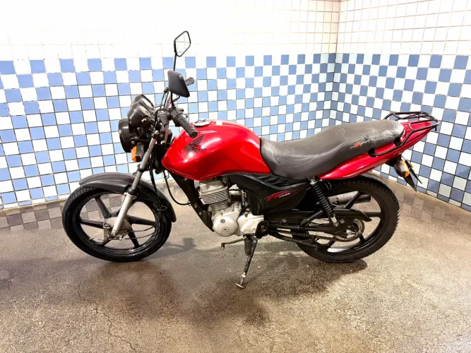 Honda cg 2012 revisada!!! Parcelo até 18x, aceito troca!!!