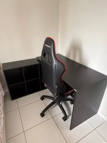 Mesa de estudo/gamer