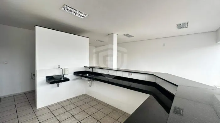 Loja comercial com 45m² - Avenida Getúlio Vargas