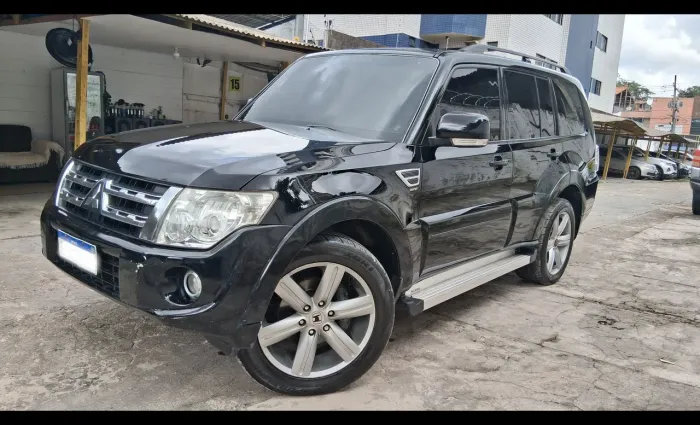 Mitsubishi Pajero HPE Full 3.2 4X4 T.i.dies. 5P AUT 2014