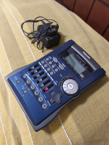 Grabadora 4 canais Tascam Pocket Studio 5
