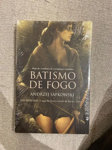 Livro batismo de fogo: saga The Witcher 