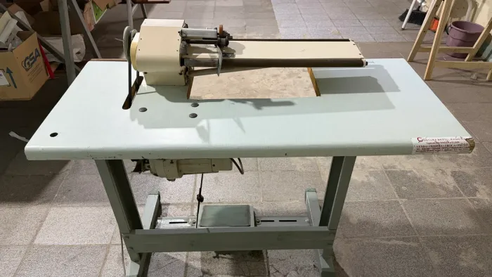 Máquina de cortar viés
