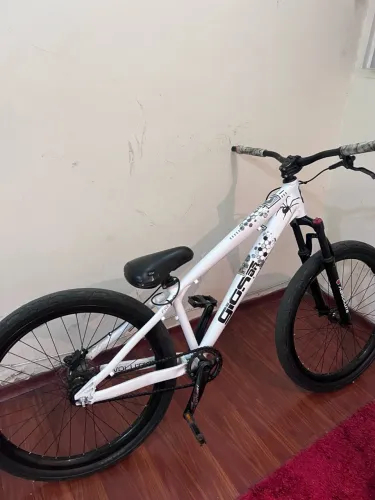 Vendo bike Gios frx evo 2023 branca