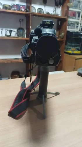 Filmadora JVC Compact VHS - NO ESTADO