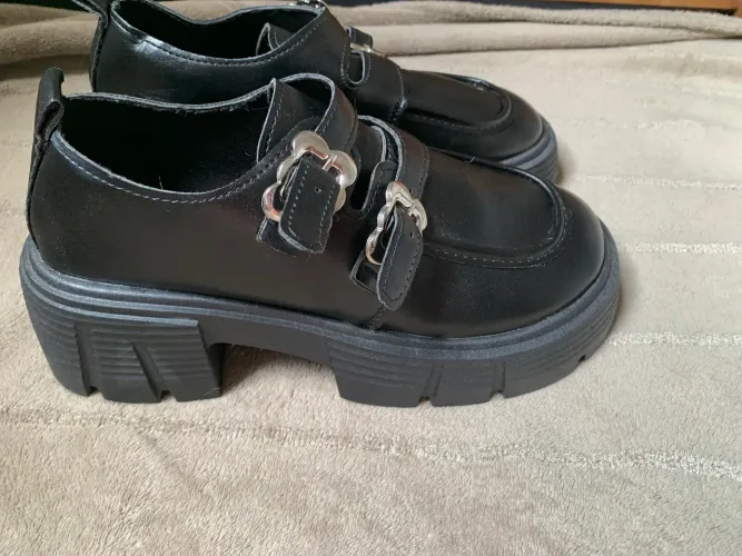 Sapato estilo vintage para mulheres