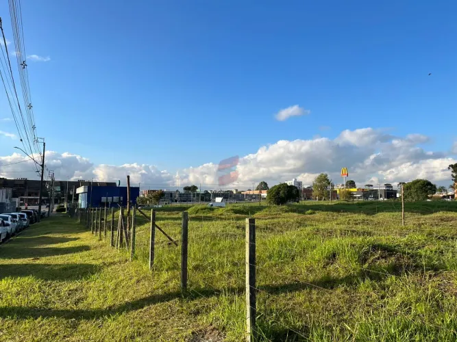 TERRENO à venda com 1490.38m² por R$ 2.980.000,00 no bairro Centro - PINHAIS / PR