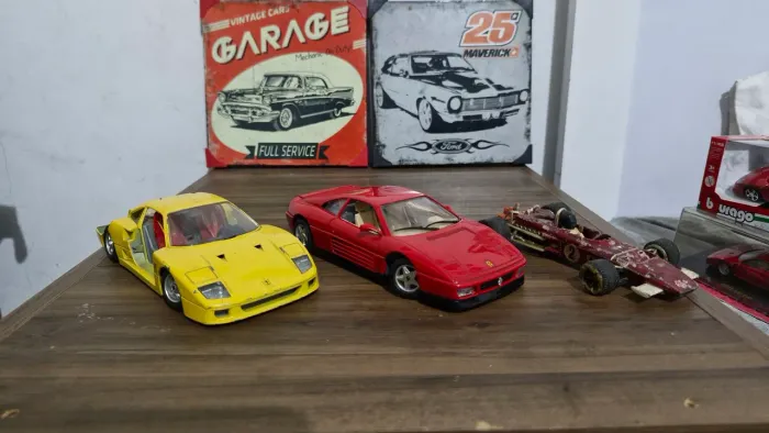 Lote Ferraris Peças ou Restauro