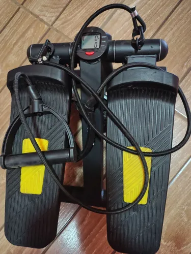 Vende-se um simulador de caminhada