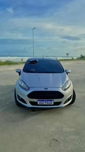 Ford Fiesta SE 1.6 8V Flex 5P 2014