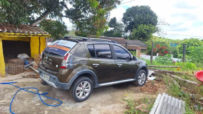 Renault Sandero Stepway Hi-power 1.6 8V 5P 2013