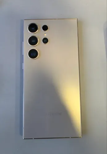 Samsung Galaxy S24 Ultra 512GB 12GB RAM | Impecável | Dual Chip | Titânio