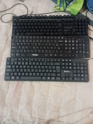 Kit 3 teclado aceito trocas por vídeogame defeituoso