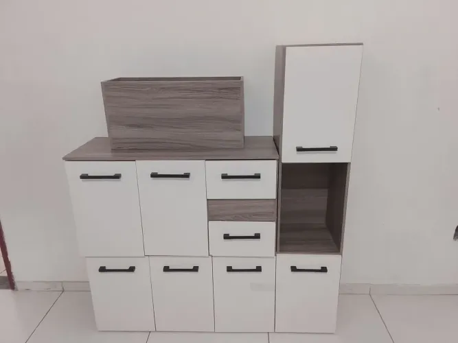 Vendo armário de cozinha de parede