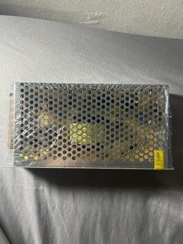 Fonte chaveada 12V 15A Bivolt para câmeras 