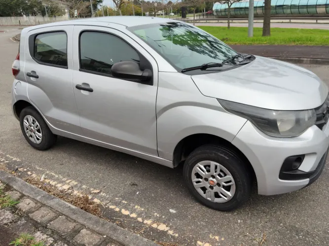 Fiat Mobi Easy 1.0 Fire Flex 5P. 2018