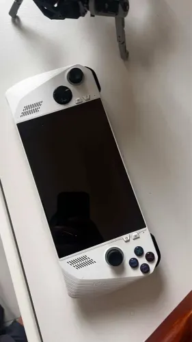 ASUS ROG Ally Z1