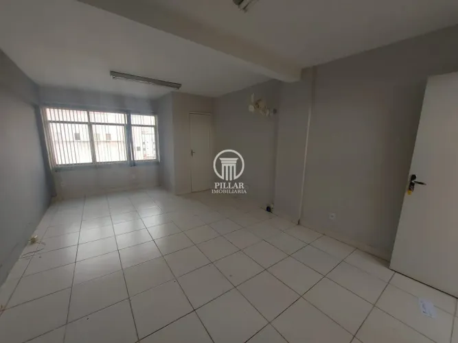 SALA COMERCIAL PARA LOCAÇÃO NO CENTRO MONTES CLAROS/MG