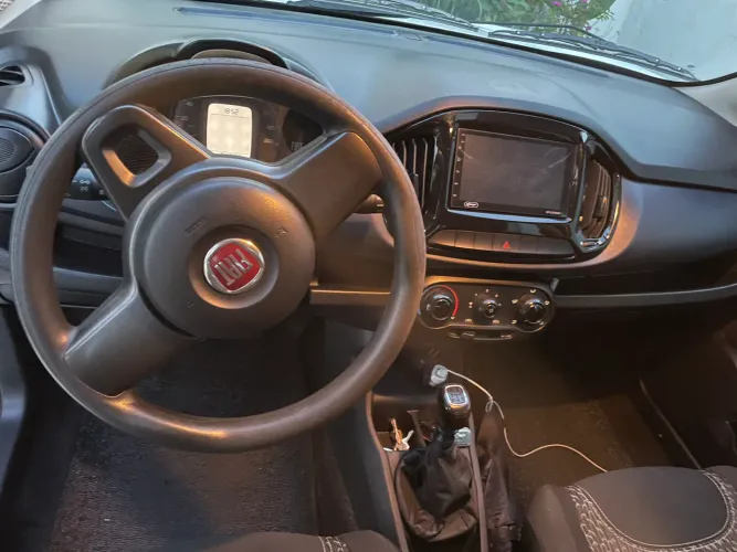 Fiat Uno Attractive 1.0 EVO Fire Flex 8V 5P 2021