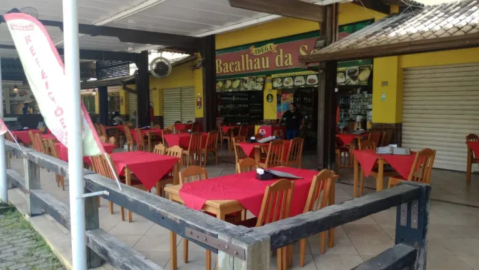GRANDE OPORTUNIDADE DE NEGÓCIO, VENDO RESTAURANTE CONSOLIDADO A 19 ANOS.