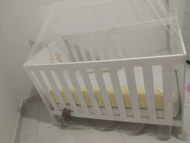 Berço Funcional 3 em 1 Com Colchão e Rodinha.