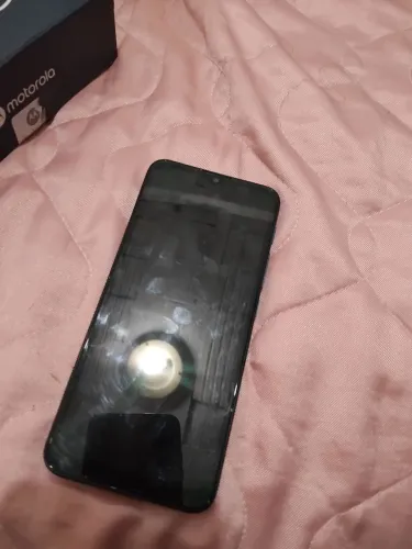 Celular moto g20