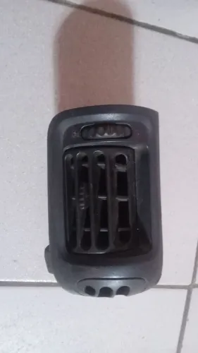 Difusor de ar do Renault Clio do lado esquerdo original