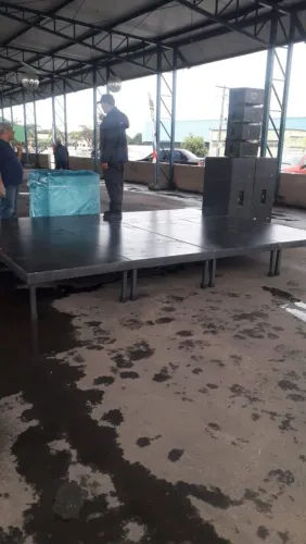 Locação de palco para eventos
