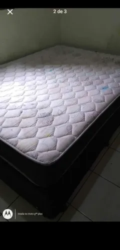 Cama box mais colchão de mola. 