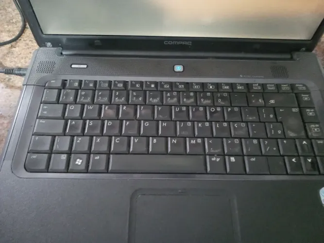 Notebook Hp Compaq sem carregador aceita cartão