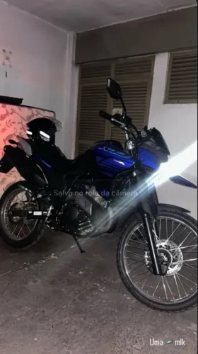 Yamaha XTZ 250 Lander Connected 2025
