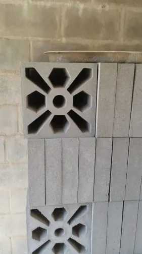 Fábrica de cobogó e Piso grama