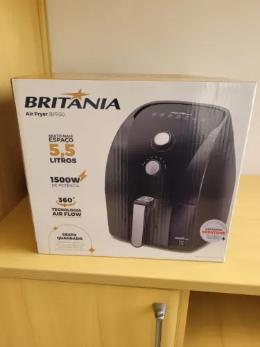 Air Fryer Britânia 5,5L 1500W BFR50 Redstone 127V