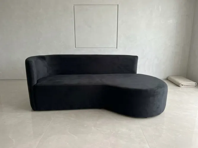 Sofá Orgânico Preto