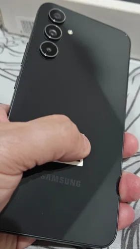 Samsung Galaxy A54 preto com 256 Gb de memória - impecável e acompanha capinha Go Case