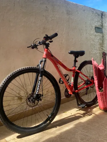 Bicicleta Absolute Aro 29 + Acessórios - R$ 1.100 (Negociável)