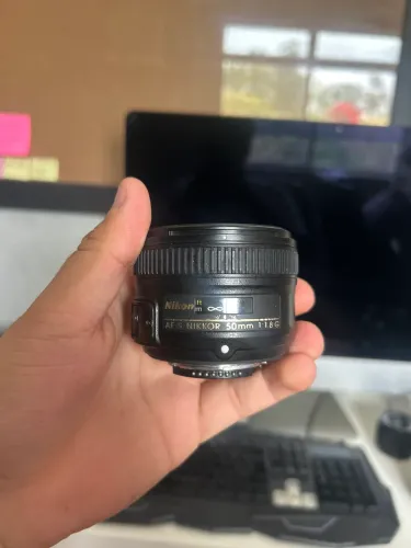 Nikon 50mm 1.8