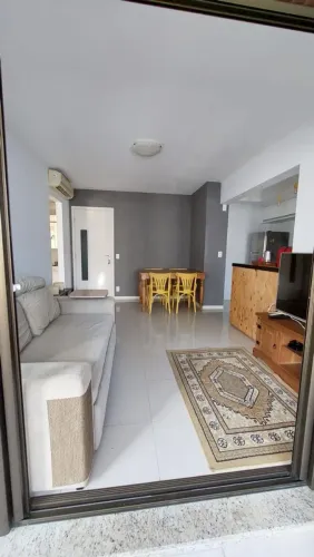 Alugo Apartamento no Alphaville I