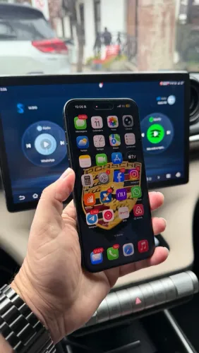 iPhone 15 Pro Max 256 titânio Perfeito
