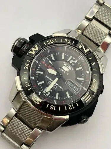 Seiko 5 Sports Atlas Map Meter Compass 7S36-02K0 Automático
