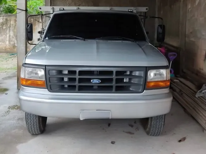 Ford F-4000 1997 - Raridade 
