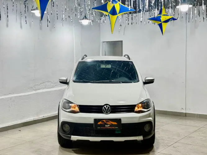 Volkswagen Crossfox 1.6 MI Total Flex 8V 5P 2014