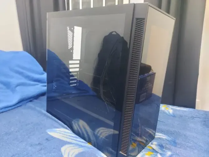 Gabinete TG5 Sharkoon Pro