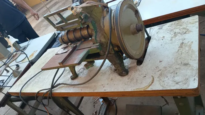 Máquinas para confeccionar cinto